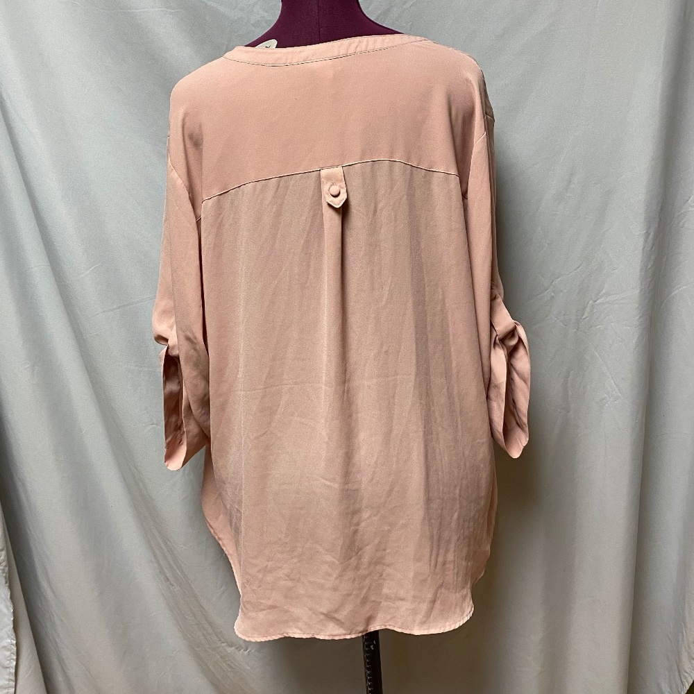 Torrid blouse - Picture 3 of 5